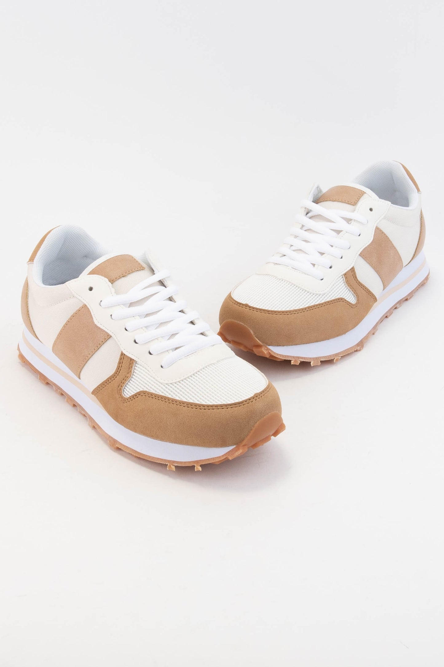 Phoebe Sneaker