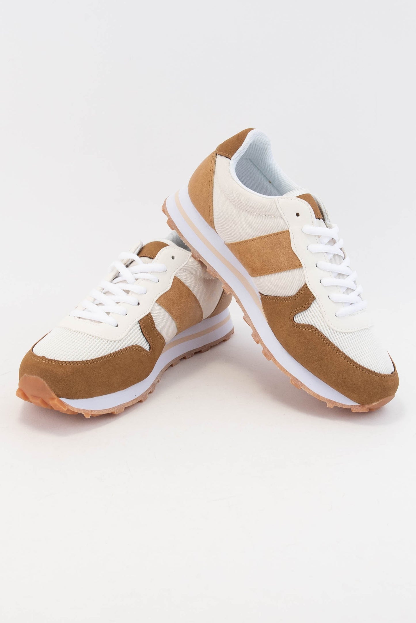 Phoebe Sneaker