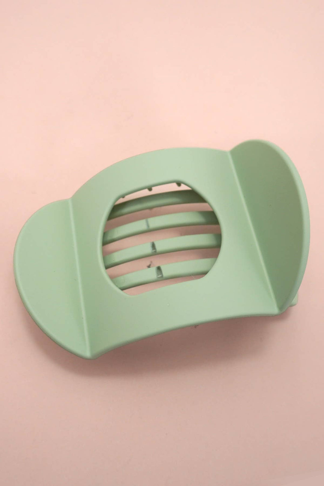 Lay Flat Large Hair Claw Clip: GREEN TEA
