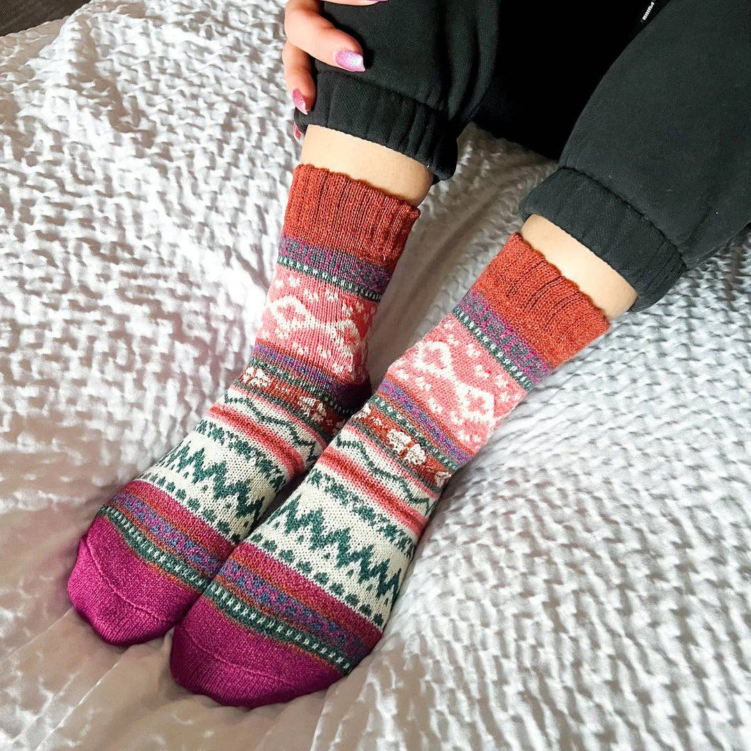 Eisley Retro Chevron Socks: Coral