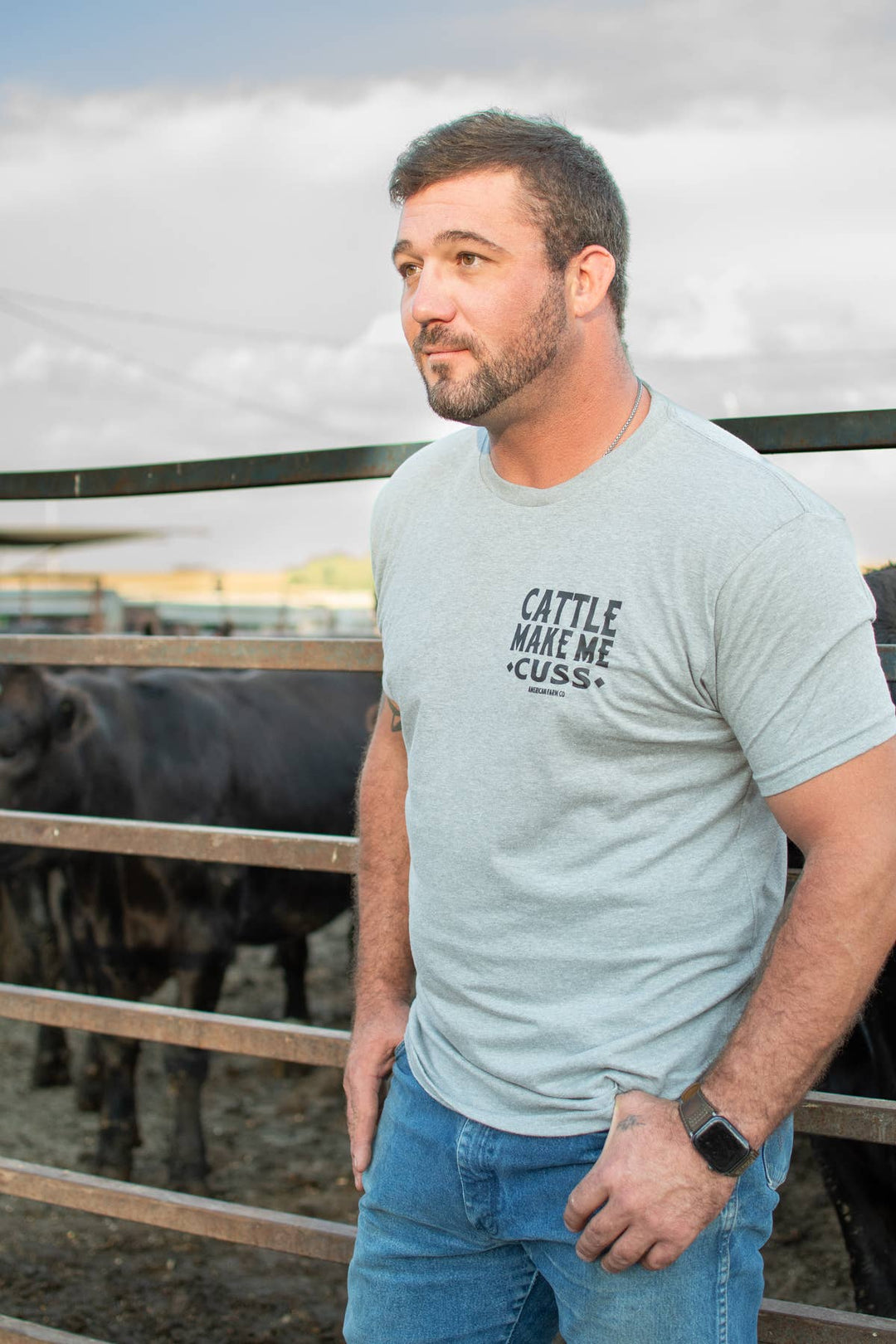'Cattle Make Me Cuss' Grey Graphic Tee