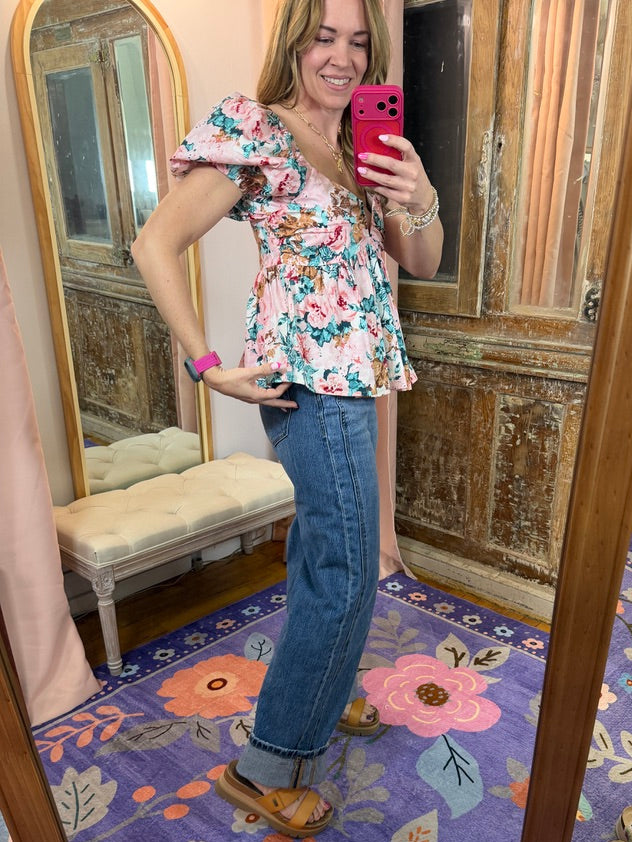 High Rise Cuffed Baggy Wide Jeans