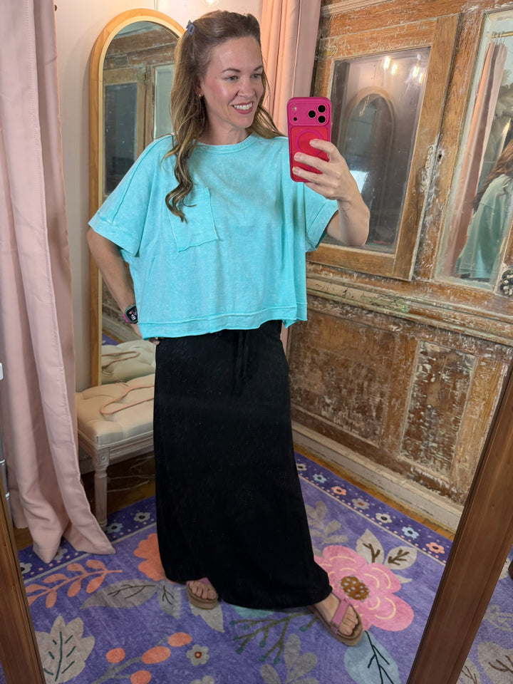 Midnight Ease Maxi Skirt 🖤