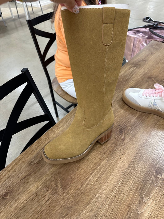 Duston Boot