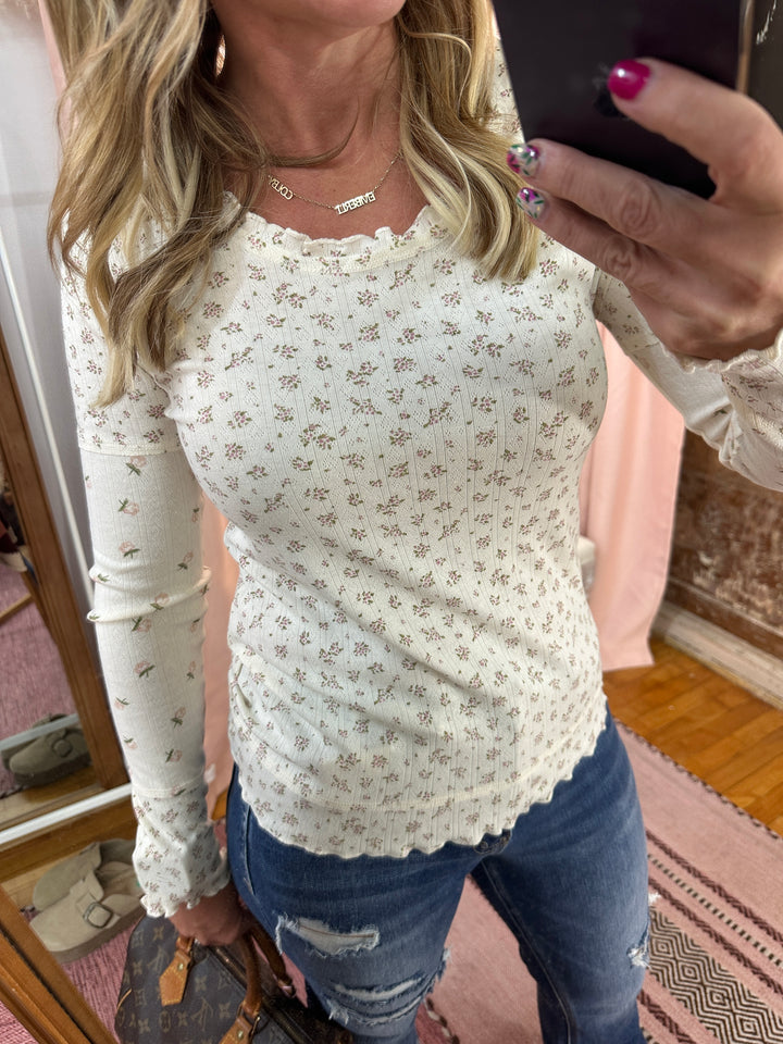 Floral Printed Lettuce Hem Fitted Knit Top