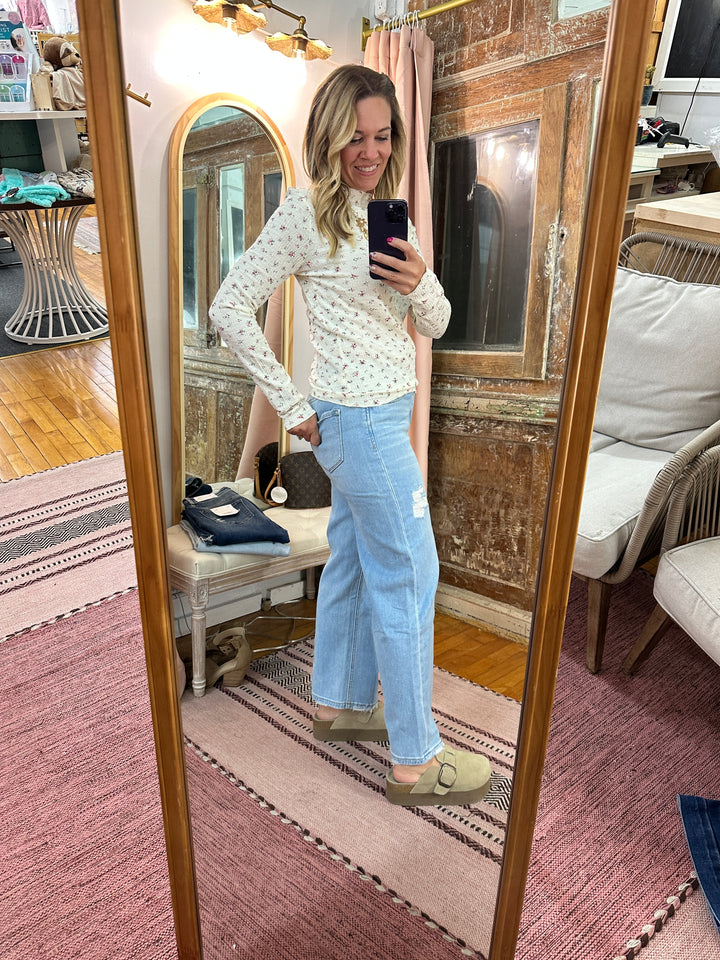 Floral Crinkled Mock Neck Top