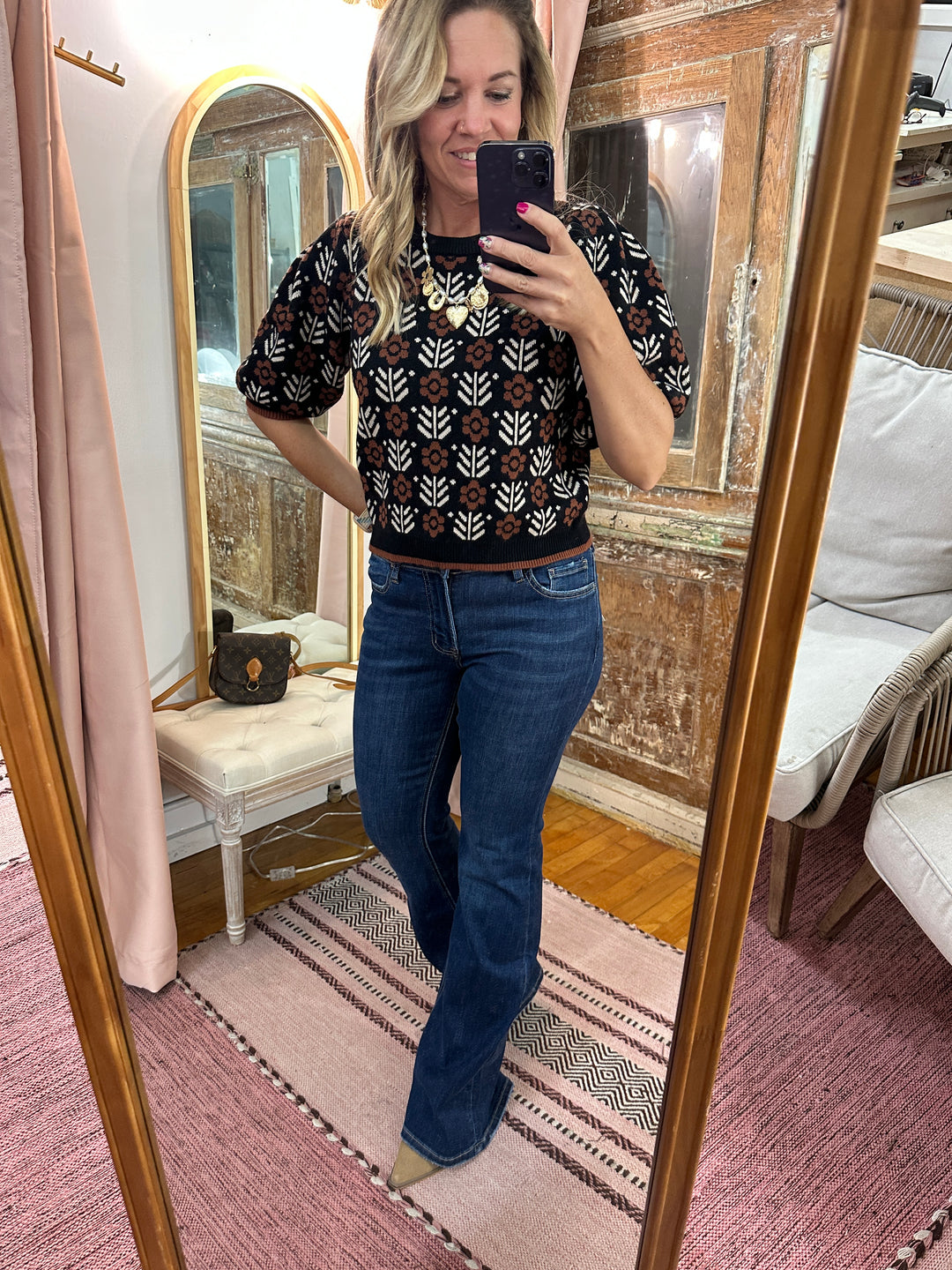 Short Puff Sleeve Floral Sweater