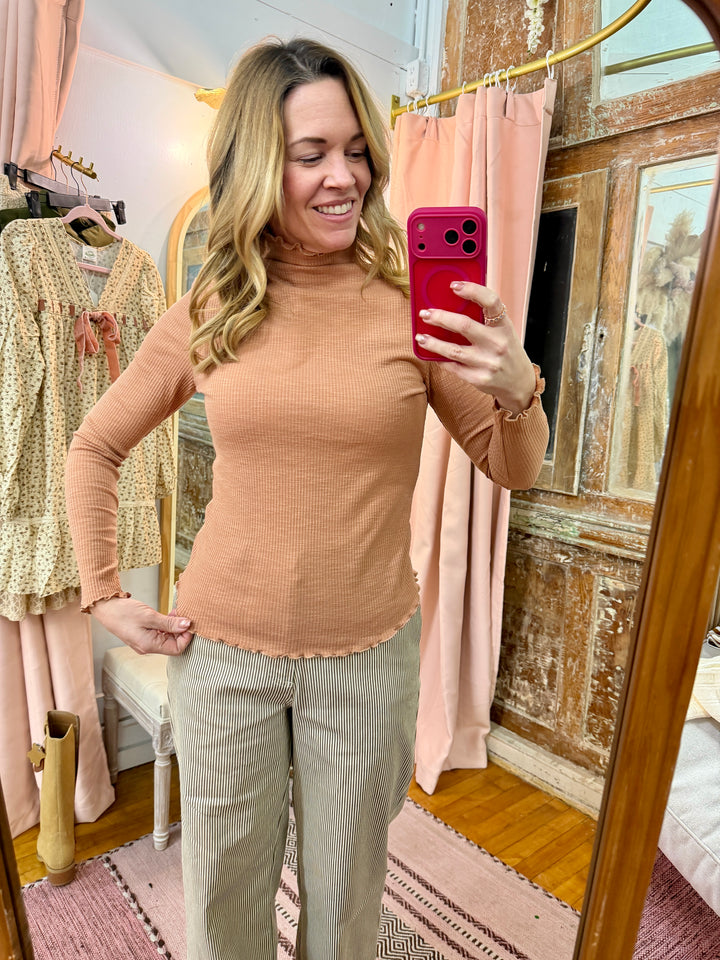 Ribbed Mock Neck Knit Top