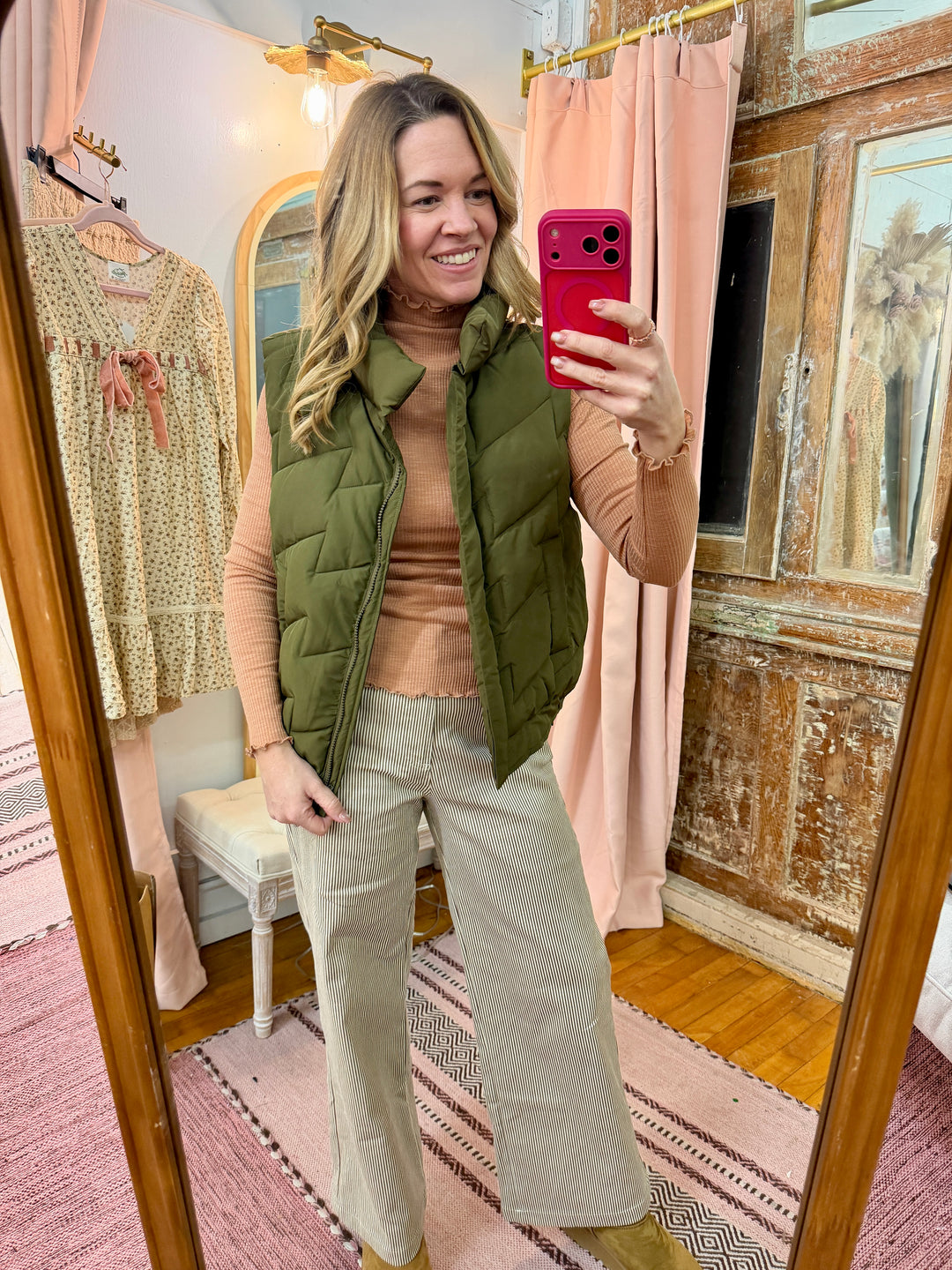Mock Neck Casual Zigzag Quilted Puffer Vest