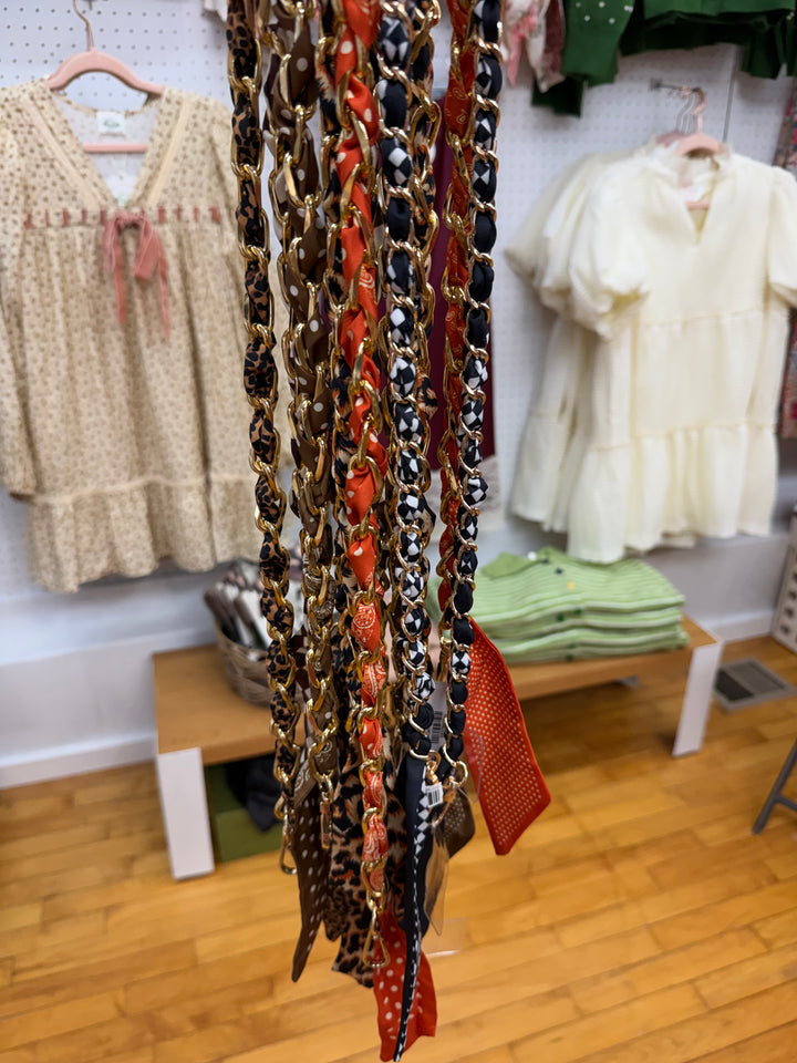 Chain Reaction Scarf Strap