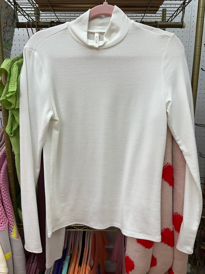 Mock Neck TurtleNeck