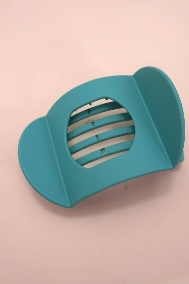 Lay Flat Large Hair Claw Clip: COLORADO BLUE